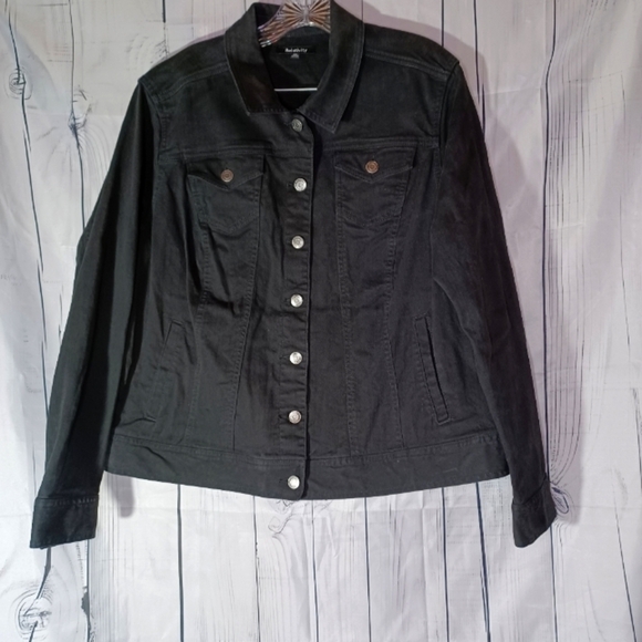 Relativity Black Denim Jacket - Picture 1 of 13